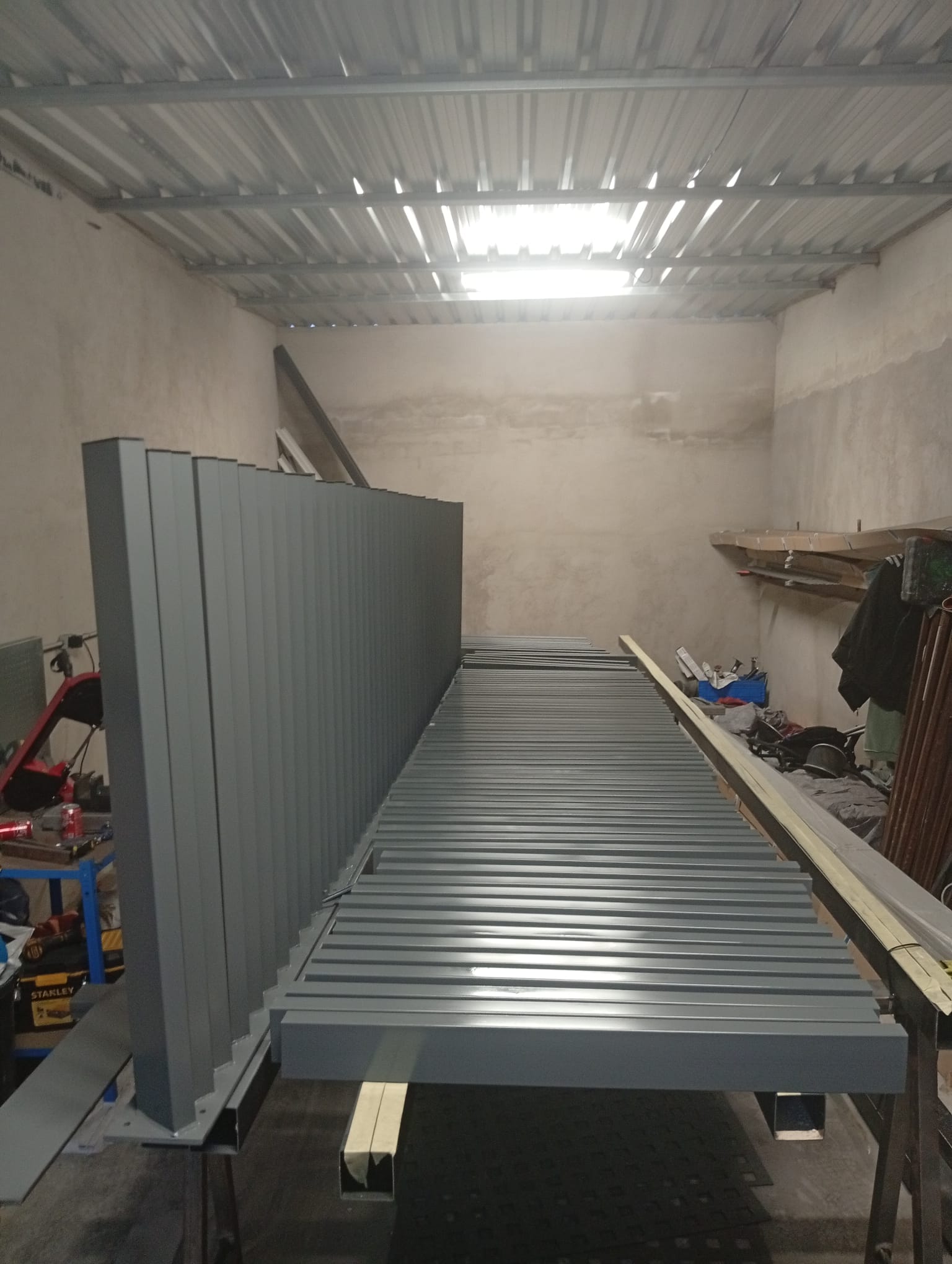 Fabricación de piezas de forja en el taller